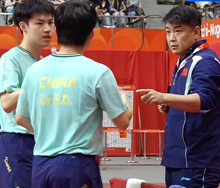 bevictor伟德官网客服都经历专业的培训介绍图片
