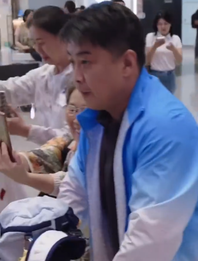 提供服务器建主、万人房间、反作弊等极致游戏体验。介绍图片